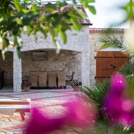 Villa Jokic Dvori Zadarvillas